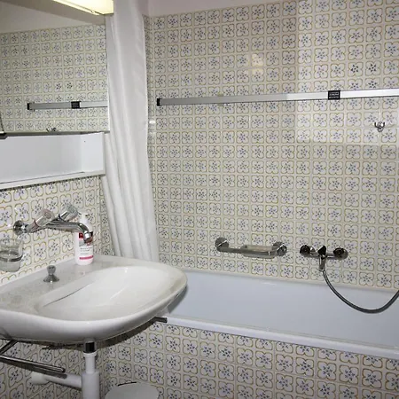 Residenza Lagrev 1 1 2 Zimmerwohnung Nr 021 - Typ 15a - Hochparterre - West סילס מריה